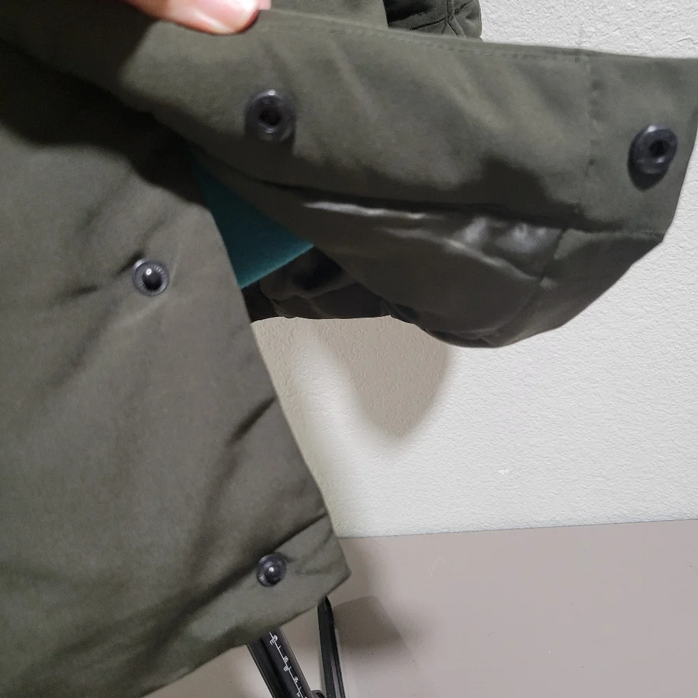 Sam Edelman Women's Faux Fur Lined Mid Puffer Coat Size M Green Removable Hood - Picture 6 of 16